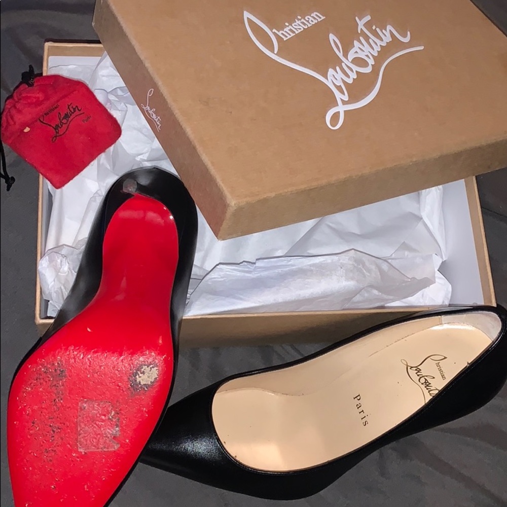 Black red bottoms